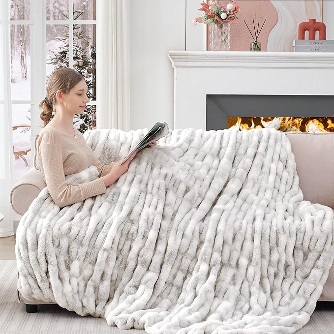 Touchat Ruched Faux Rabbit Fur Throw Blanket, 700 GSM Luxury Dual-Sided Soft Cozy Blanket, Fuzzy Fluffy Plush Blanket for Bed, Couch and Sofa - 50"x60", Tie-dye Gray