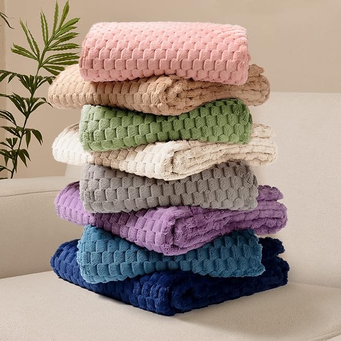 FY FIBER HOUSE Fleece Blanket King Size for Bed 300GSM Super Soft Plush Fuzzy Blankets and Throws for Sofa Couch Office, 90x108 Inches, Pink