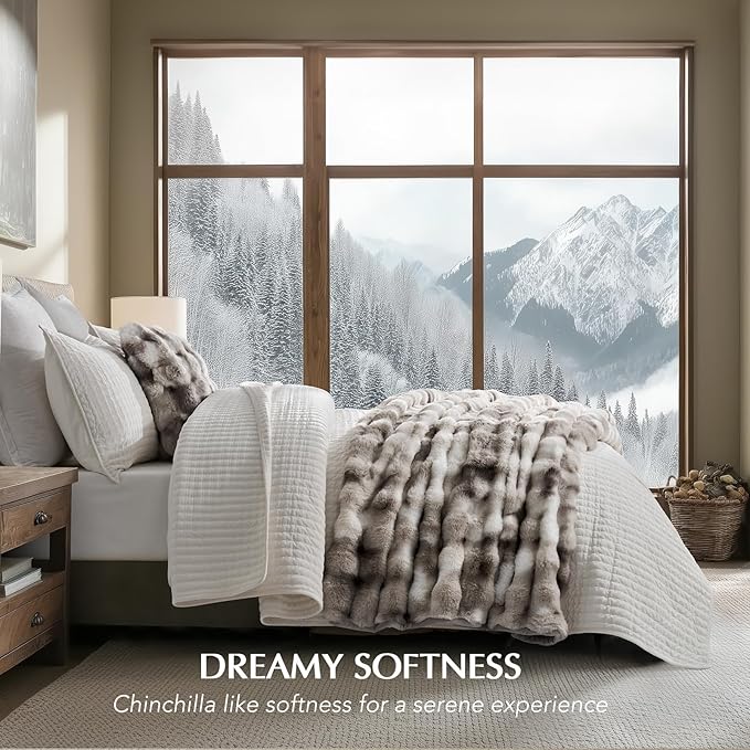 EverGrace Ultra Soft Luxury Fluffy Faux Rabbit Fur Throw Blanket, Thick Warm Bubble Throw for Bed, Cozy Plush Reversible Blankets for Couch, Chair, Sofa, Light Grey, 50x60 Inches