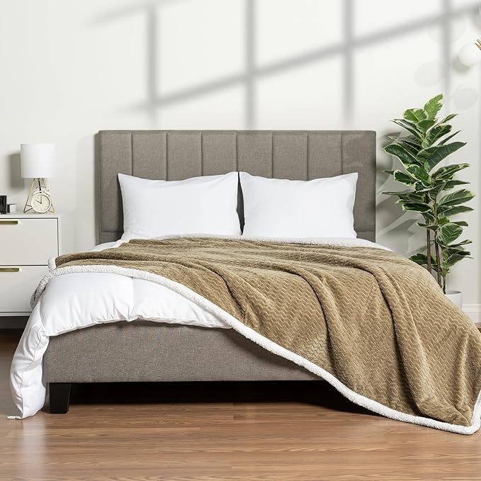 PAVILIA Tan Taupe Twin Bed Blanket Reversible Sherpa Chevron, Soft Cozy Jacquard Weave Textured Throw Sofa Couch, Thick Warm Large Fleece Car Blanket, Decorative Plush Home Decor, 60x80 Neutral Camel