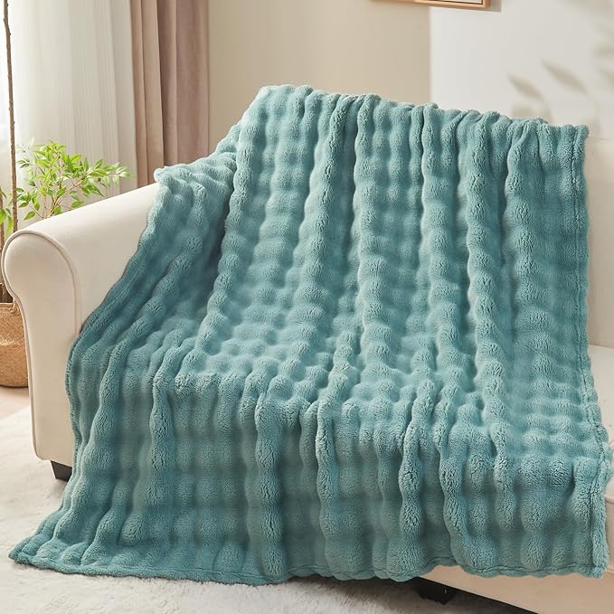 NEWCOSPLAY Twin Blanket for Couch Light Teal Super Soft Flannel Fleece 3D Bubble Lightweight Bed Blanket All Season Use (Light Teal, Twin(60"x80"))