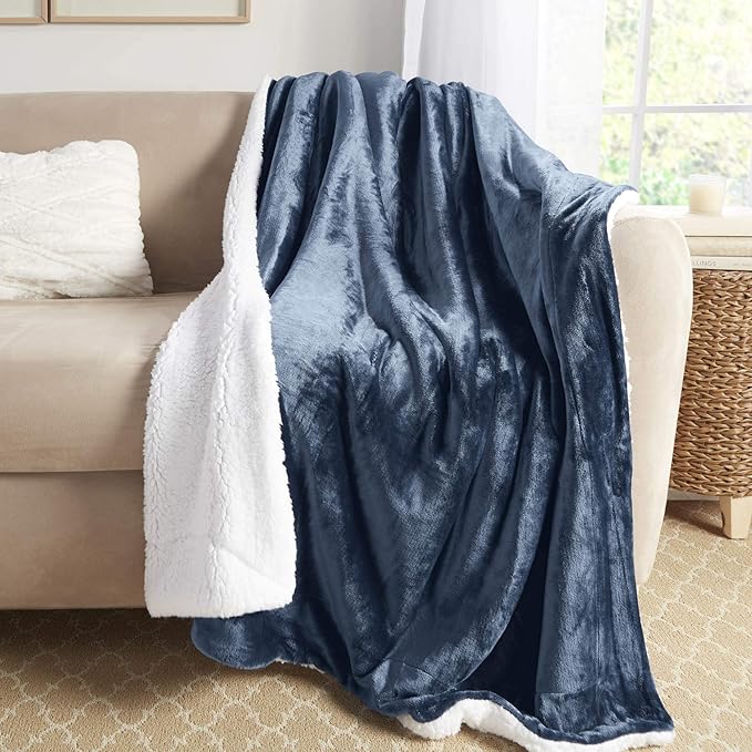 Genteele Sherpa Throw Blanket Super Soft Reversible Ultra Luxurious Plush Blanket, 60 x 70 inches, Navy/White