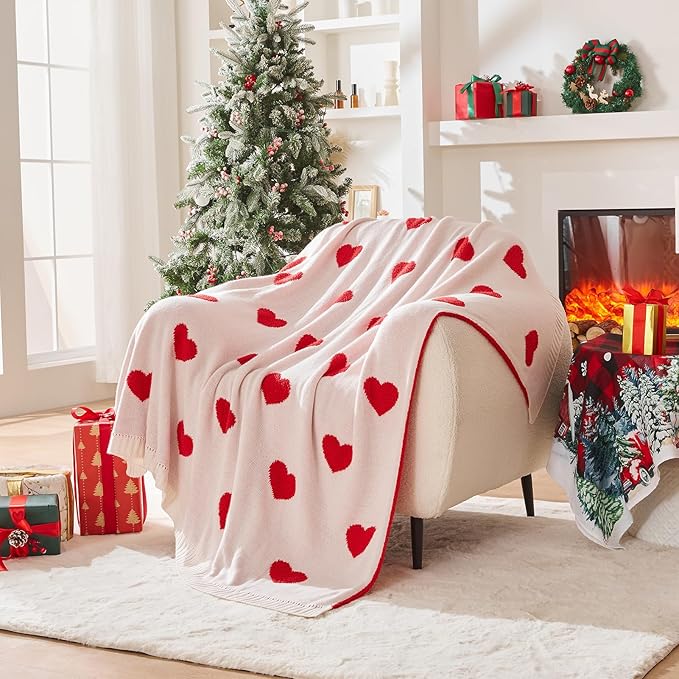 CozeCube Valentine's Day Love Heart Throw Blanket, Super Soft Romantic Fullfy Microfiber, Reversible Featival Blankets for Couch Bed Sofa, Warm Knit Christmas Decorative Gift Blankets, Red 50"X60"