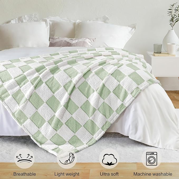 Exclusivo Mezcla Fleece Blanket Twin Size, Cozy Lightweight and Fuzzy Checkered Blankets for Couch or Bed, Suitable for All Seasons, Sage Green, 60" x 80"