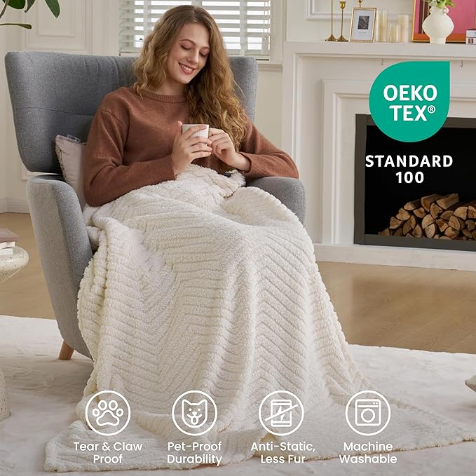 Joiedomi Cream White Throw Blanket for Couch, Soft & Warm White Fleece Blankets Gifts for Women Mom, Cozy Cute Soft Throw 50x60 Inches