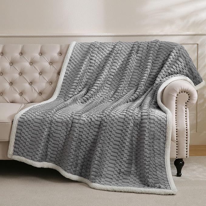 Sherpa Throw Blanket for Couch Flannel Cozy Soft Thick Blanket Warm Twin Blanket for Bed Fleece Home Decor Gifts, Z01 - Gray, 60"*80"