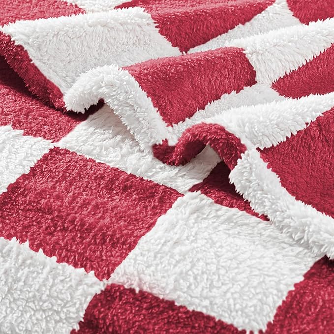 Exclusivo Mezcla Fleece Blanket Twin Size, Cozy Lightweight and Fuzzy Checkered Blankets for Couch or Bed, Suitable for All Seasons, Red, 60" x 80"
