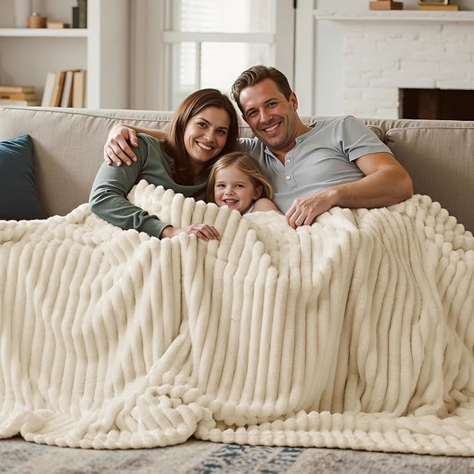 Joiedomi Queen Size Blanket for Bed, Soft & Warm Beige Fleece Blankets Gifts for Women Mom, Cozy Cute Soft Throw 90x90 Inches