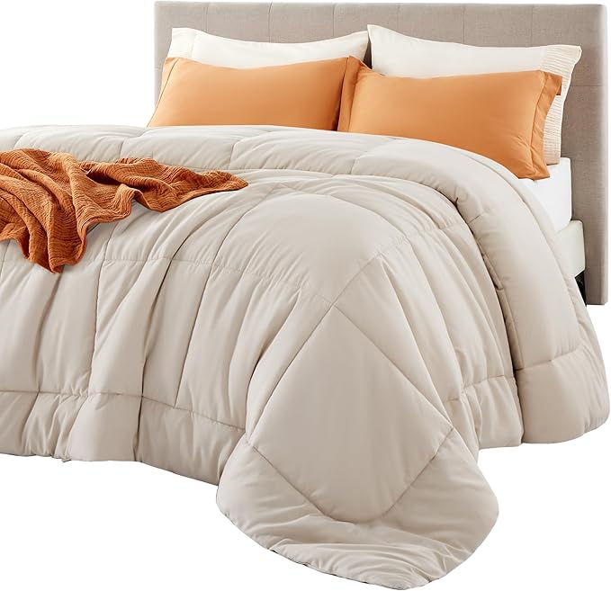 Bedsure Comforter Duvet Insert - Quilted Comforters Full Size, All Season Duvet, GentleSoft Down Alternative Bedding Blanket, with 8 Tabs, Gifts for Women/Men, Linen, Full 86 x 82 Inches