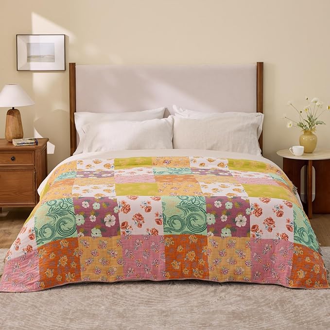100% Cotton Boho Throw Blanket for Home Decor – Classic Farmhouse Quilt Bedding, Muslin Blankets for Adults, Vintage Woven Decorative Blanket for Couch, Bed Layering Use, Patchwork, 90"x90"