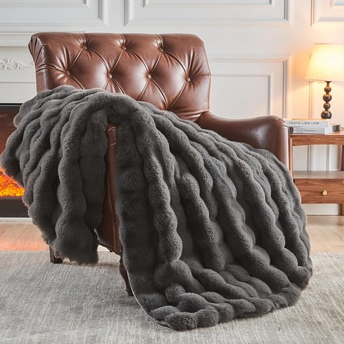 NEWCOSPLAY Faux Fur Throw Blanket Grey Luxury Fluffy Thick Warm Bubble Blanket for Couch Sofa Bed 1000GSM (Dark Grey Bubble Thick, Throw(50"x60"))