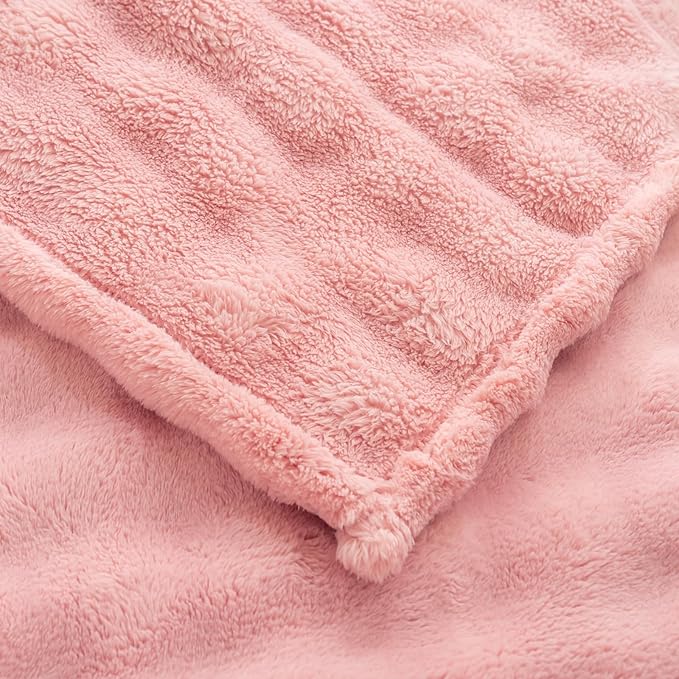 YUSOKI Luxury 3D Bubble Light Weighted Queen Blanket 4.7lb,All Ages,Home Decoration, (Light Pink,90 * 90inches)