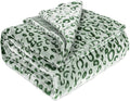 Leopard Print Fleece Throw Blanket Green Blanket for Couch Bed Sofa Room Decor Warm Soft Blanket