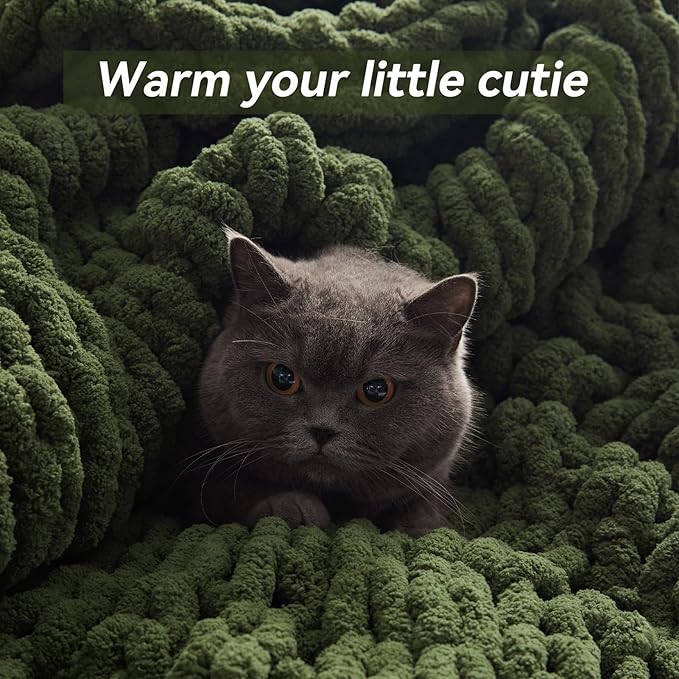 Chunky Knit Throw Blanket, 80''*90'' Knitted Throw Chenille Yarn for Bed Couch, Handmade Green Crochet Big Thick Blanket, Machine Washable Cute Comfy Blanket for Home Decor
