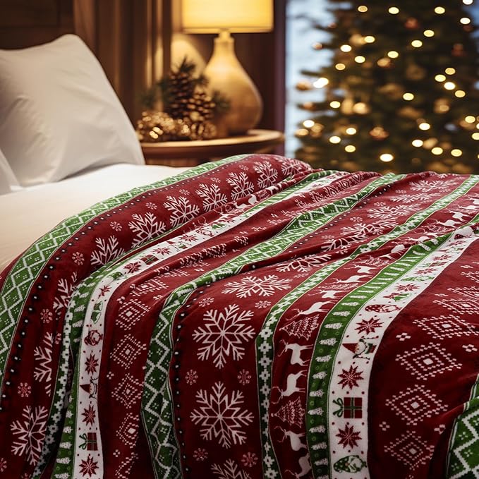 PHF Printed Fleece Blanket King Size, No Shed No Pilling Ultra Soft Plush Cozy Xmas Prints Theme Home Décor Flannel Blanket for Bed, Sofa, Couch and Gift, 108" x 90", Retro Christmas