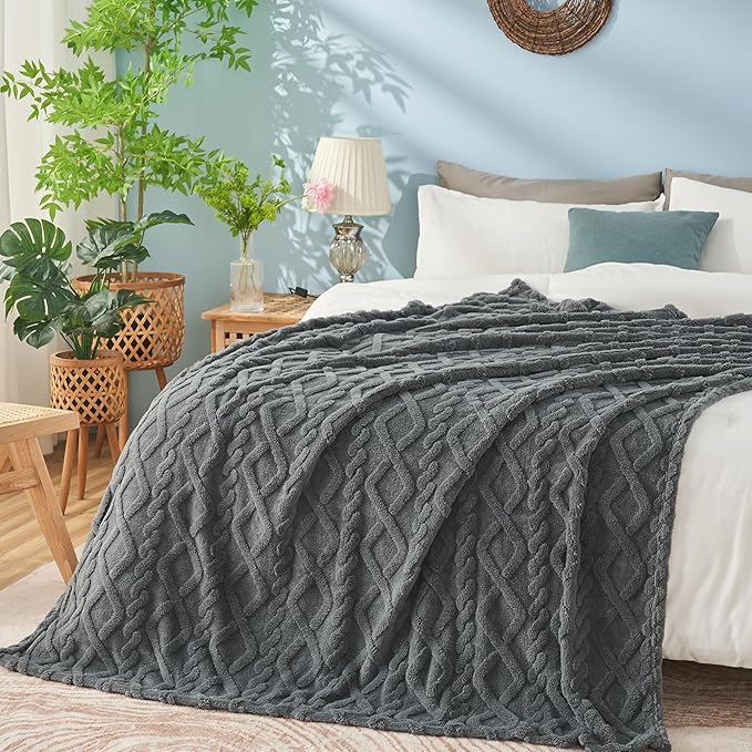 KMUSET Dark Grey Fleece Throw Blanket for Couch Sofa, 50 x 60 Inches Soft Lightweight 3D Jacquard Weave Pattern Blanket
