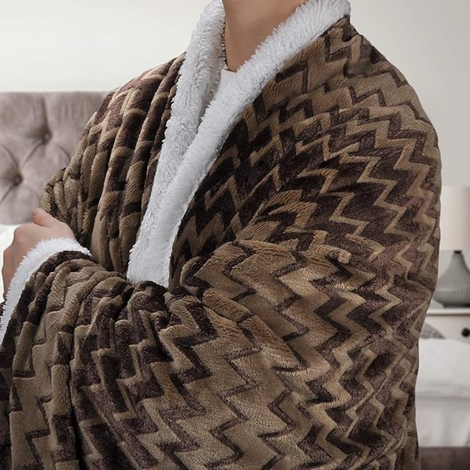 Catalonia Silky Soft Sherpa Throw Blanket, Flannel Chevron Micro Plush Fleece Throws for Couch Sofa TV Bed, Reversible, Comfy, Fuzzy, 50"x60" Brown
