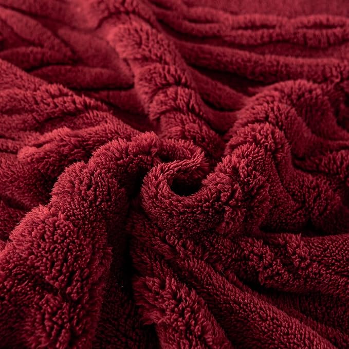 YUSOKI Twin XL Blanket Single Layer,Weight(3.1lb),370GMS-3D Stylish Design for Gift Home Decor (Burgundy Red,65"x90")