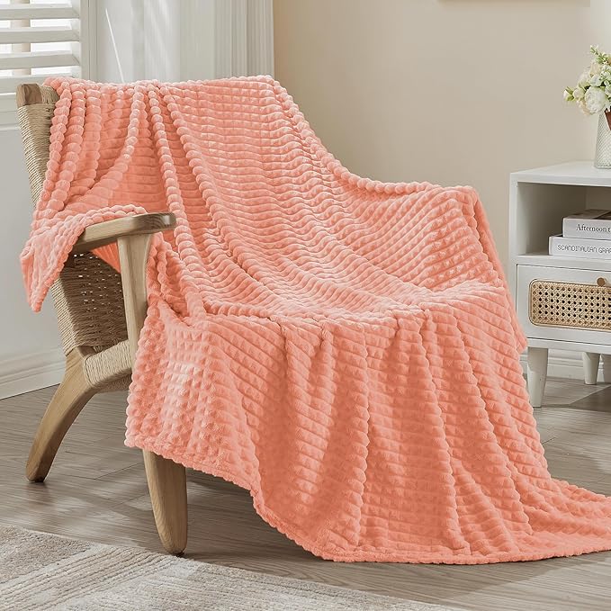EMME Soft Fleece Pink Throw Blanket for Couch Luxury Flannel for Bed Sofa Chair, Plush, Warm and Cozy Blanket with Geometric Grid Design (Pink, 50'' x 60'')
