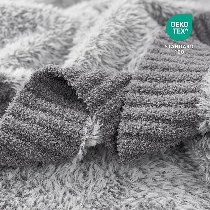 Amélie Home Knit Throw Blanket for Couch, Super Soft Cozy Fuzzy Plush Throws for Sofa, 50" x 60", Heather Grey