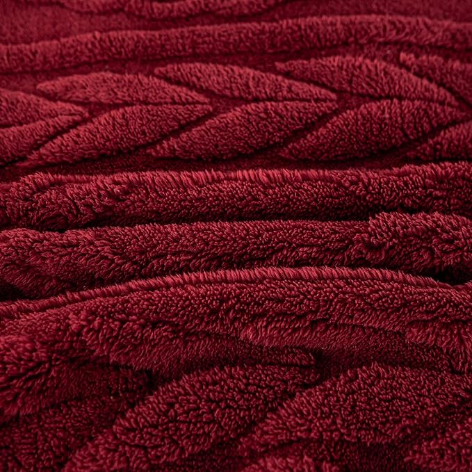 YUSOKI Twin XL Blanket Single Layer,Weight(3.1lb),370GMS-3D Stylish Design for Gift Home Decor (Burgundy Red,65"x90")
