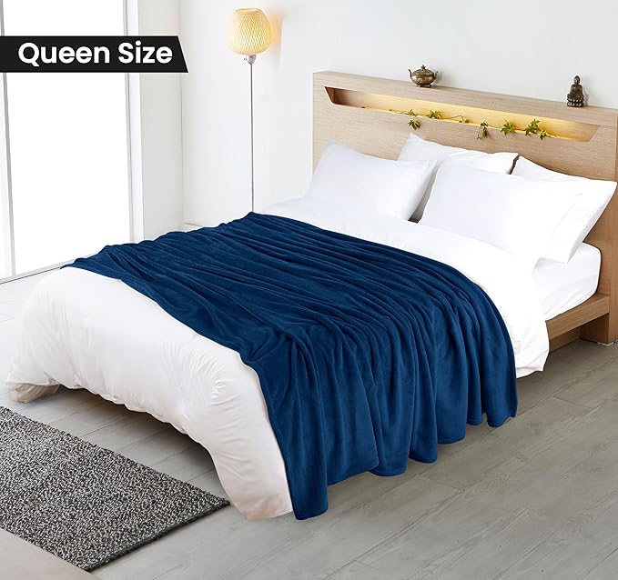 Utopia Bedding Navy Fleece Blanket Queen Size Lightweight Fuzzy Soft Anti-Static Microfiber Bed Blanket (90x90 Inch)