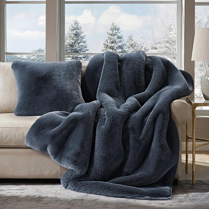 EVERGRACEHOME Luxury Soft Faux Chinchilla Fur Throw Blanket for Couch, Warm Thick Heavy Winter Throw Blanket 1220GSM for Bed, Fluffy Cozy Mink Blanket with Reversible Velvet, Stormy Blue Mink, 50"x60"