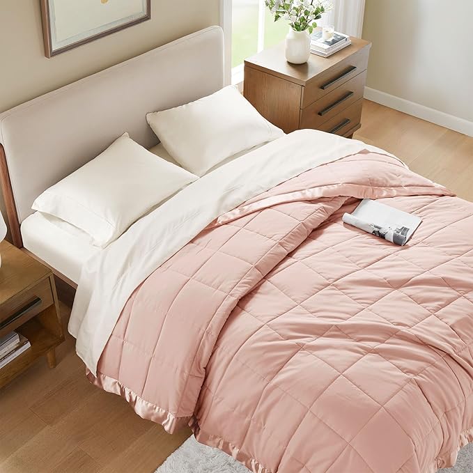 Madison Park Windom Down Alternative Blanket, Premium 3M Scotchgard Moisture Wicking Treatment, Lightweight and Soft Bed Cover For All Season, Satin Trim, Blush Full/Queen