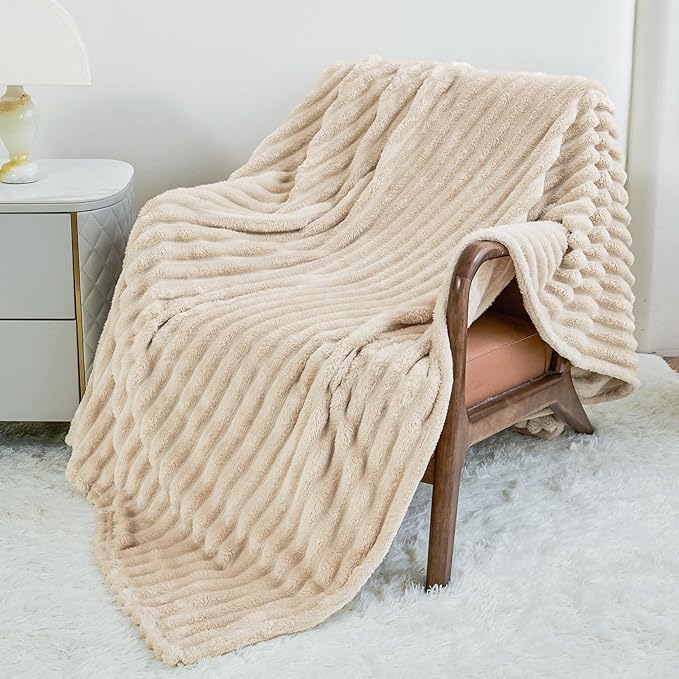Comelady Fleece Throw Blanket for Couch,Super Soft Warm Fluffy Blanket for Bed Sofa Room Decor-Lightweight Cozy Fuzzy Striped Blanket for All Seasons(Light Brown,50"×60")