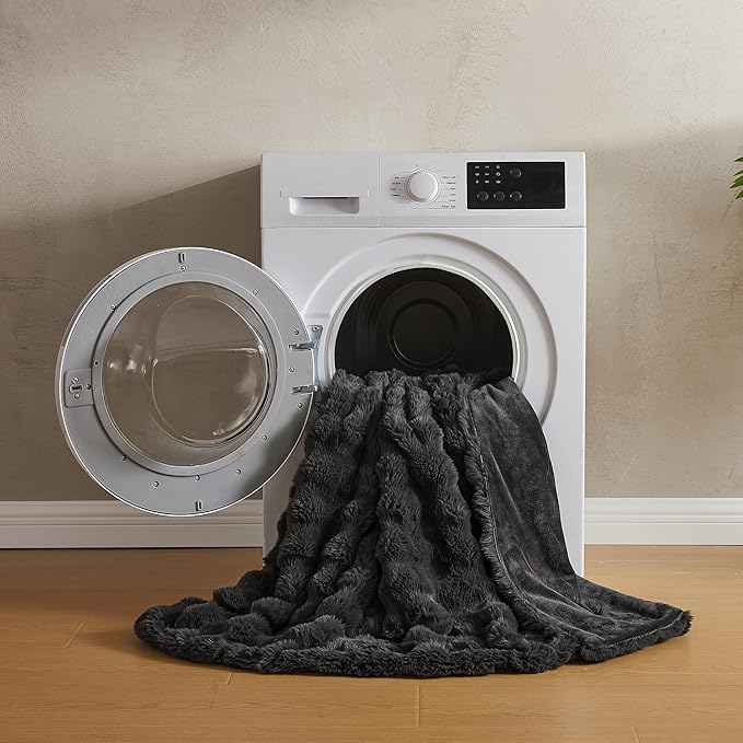 JELLYMONI Faux Fur Throw Blanket, Dark Grey Throw Blanket for Couch, Fuzzy Cozy Plush Bubble Bed Blanket, Thick and Warm Blanket, Queen (90" x 90")