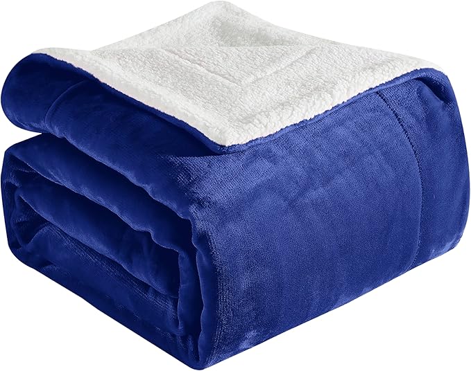 Elegant Comfort Ultra Soft Reversible Flannel Sherpa Blanket - Cozy Silky Fleece Throw for Couch, Bed - Plush Fuzzy Warm Winter Blanket for Gift, King, Royal Blue