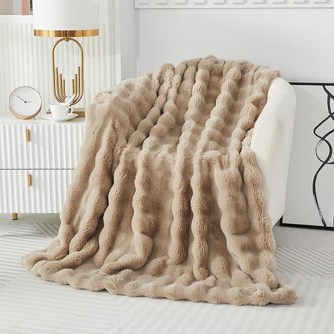 Faux Fur Throw Blanket for Couch Cozy Fuzzy Soft Plush Thick Fluffy Fleece Bubble Blanket for Sofa Bedroom Living Room, 63x79 Inches Camel