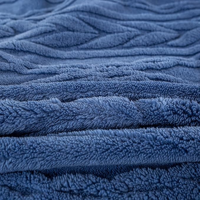 YUSOKI Twin XL Blanket Single Layer,Weight(3.1lb),370GMS-3D Stylish Design for Gift Home Decor (Washed Blue,65"x90")
