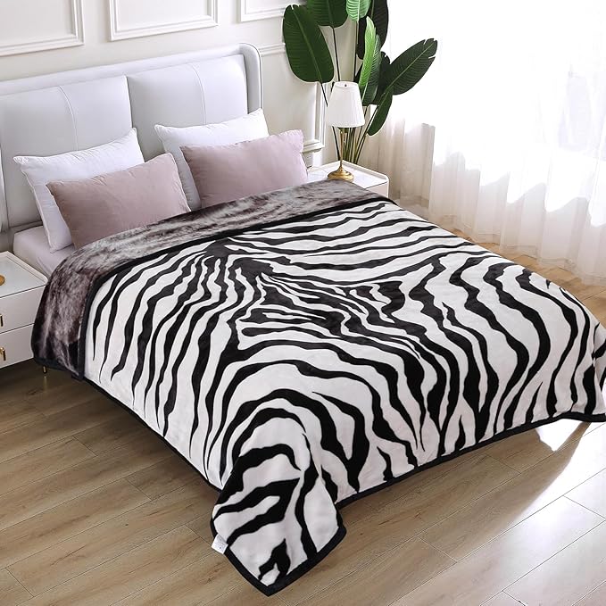 JYK Soft Fleece Bed Blanket King Size 5.7 LB, Korean Style 2 Ply Reversible Fluffy Flannel Blanket Microfiber, Warm Cozy Blanket for Autumn, Winter 83x91 Inches - Black White Tiger/Tiger Stripes