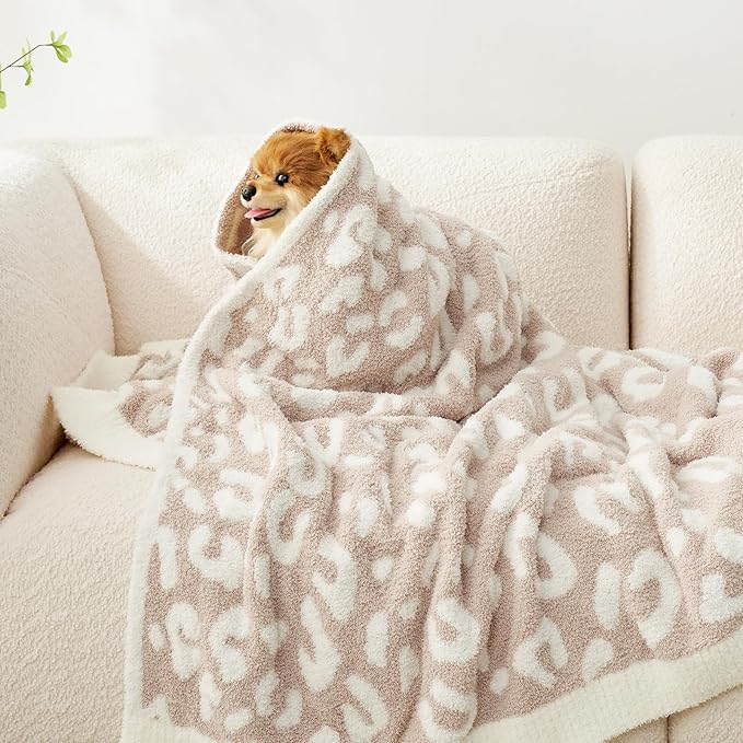 Snuggle Sac Ultra Soft Beige Leopard Blanket Twin Size - Oversized Reversible Cheetah Bedding Blanket, Leopard Pattern Throw Blankets for Bed, Sofa, Couch, 60x80 inches