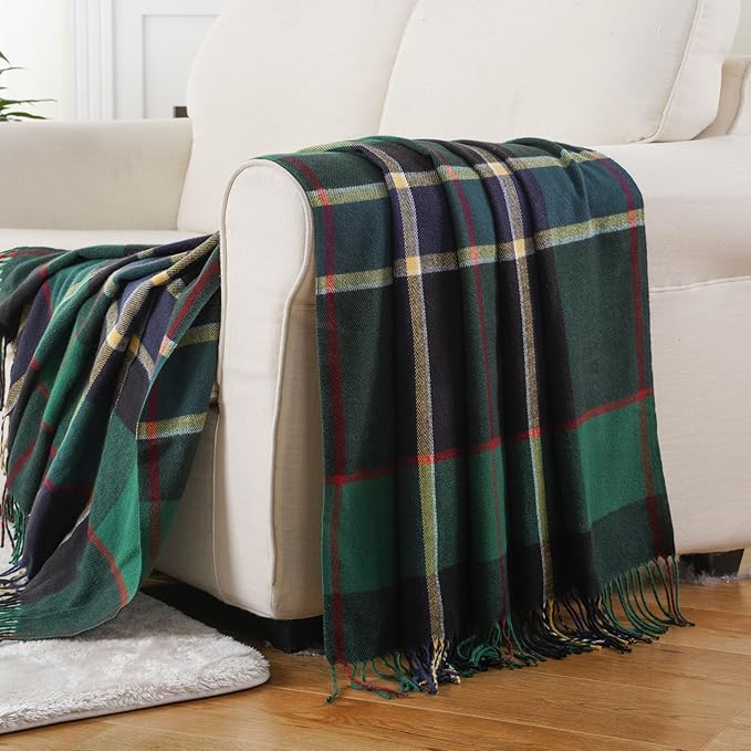 BATTILO HOME Forest Green Plaid Throw Blanket for Couch - Christmas Plaid Blanket Buffalo Checkered Blankets - Lightweight Farmhouse Outdoor Throw Blankets for Bed, Sofa 50"x60"