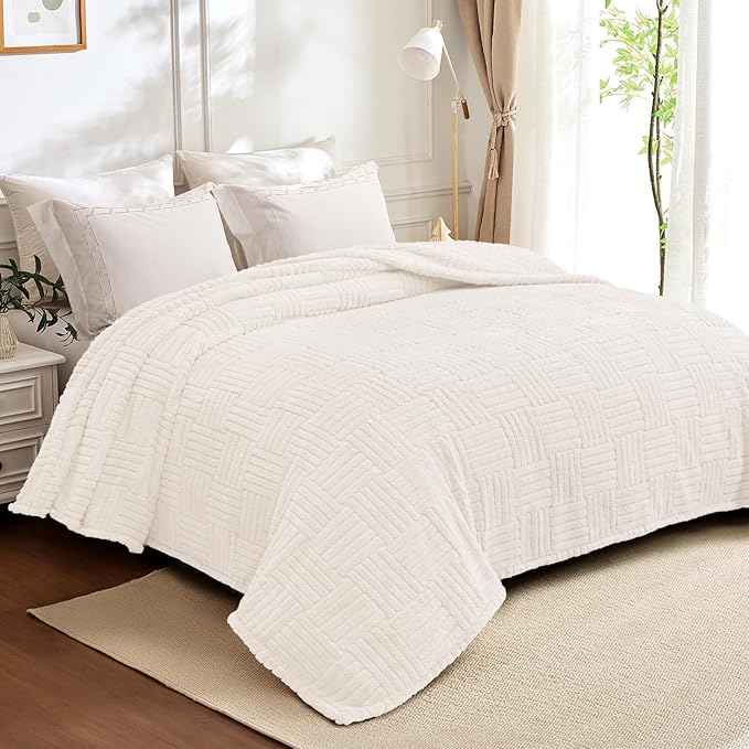 Whale Flotilla Lightweight Fleece King Size Blanket for Bed, Fuzzy Soft Blankets with Decorative Jacquard Pattern for All Season, Warm and Fluffy, 90x104 Inch, Ivory
