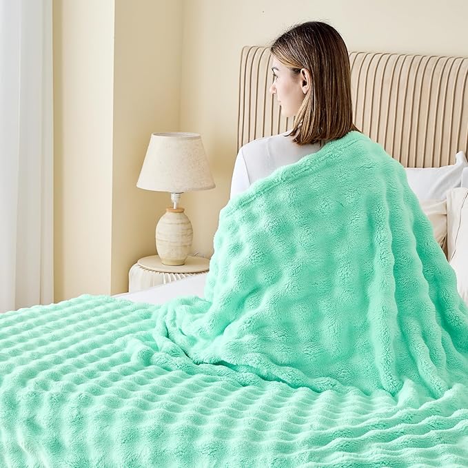 NEWCOSPLAY Throw Blanket for Couch Aqua Super Soft Flannel Fleece 3D Bubble Lightweight Bed Blanket All Season Use (Aqua, Throw(50"x60"))