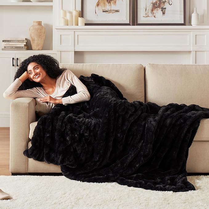 Hyde Lane Luxury Ruched Faux Fur Throw Blanket | Ultra Soft Cozy Puzzy Throw | Plush Black Mink Blankets for Sofa, Couch, Living Room, 60"x80"