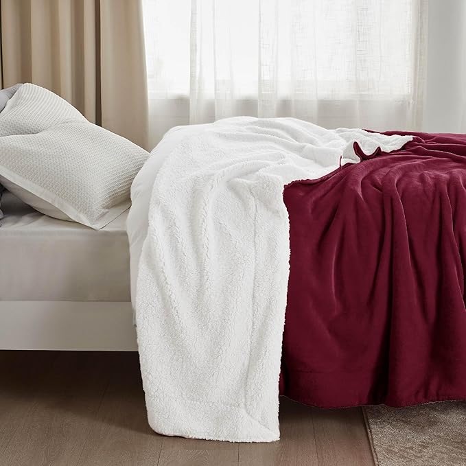 Bedsure GentleSoft Sherpa Fleece Throw Blanket for Couch, Non-Heated, Thick and Warm Throw for Girls and Women, Soft Fuzzy Plush Blanket for Winter, Burgundy, 50x60 Inches