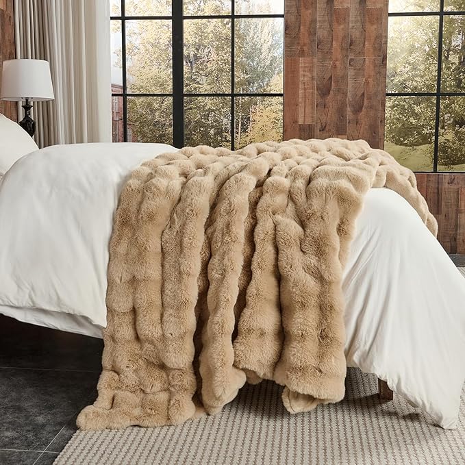 Lotus Karen Queen Size Faux Fur Blanket Khaki - Big Bubble Rabbit Fluff Blanket for Bed, Large Fluffy Fuzzy Cozy Blanket, Thick Furry Plush Shaggy Blankets, 90x90 Inches