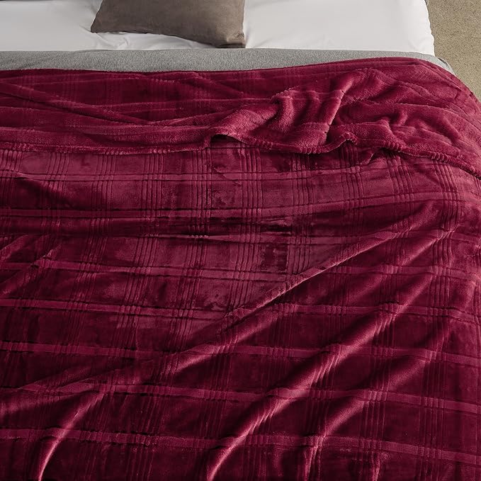 Super Soft Flannel Twin Blanket 60x80 Inches, Premium Checkered Jacquaed Silky Fleece Lightweight Bed Blanket All Season Use, Burgundy Strip, 60"x80"