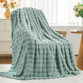 NEWCOSPLAY Twin Blanket for Couch Green Super Soft Flannel Fleece 3D Bubble Lightweight Bed Blanket All Season Use (New Sage Green, Twin(60"x80"))
