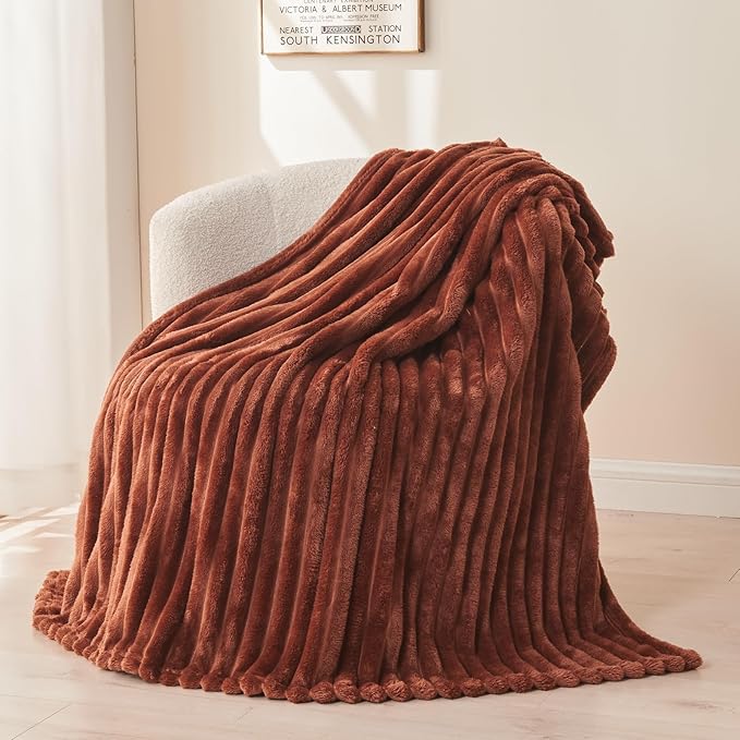 NEWCOSPLAY Super Soft Queen Blanket Coffee Premium Silky Flannel Fleece 3D Ribbed Jacquard Lightweight Bed Blanket All Season Use (Coffee Ribbed, Queen(90"x90"))