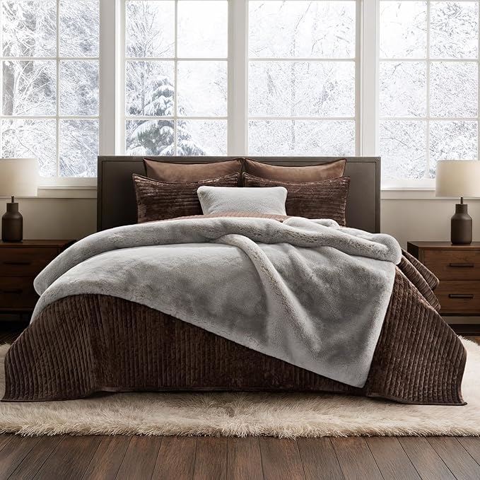 EVERGRACEHOME Luxury Soft Faux Chinchilla Fur Throw Blanket for Couch, Warm Thick Heavy Winter Throw Blanket 1220GSM for Bed, Fluffy Cozy Mink Blanket with Reversible Velvet, Silver Taupe, 60"x80"