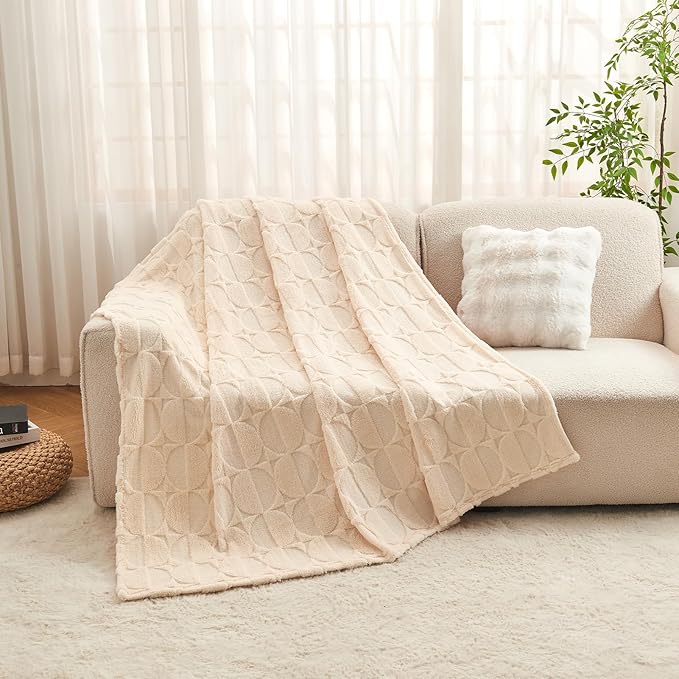 3D Circle Pattern 300 GSM Beige Throw Blanket for Couch - Fluffy Blanket for Women,Warm Spring Throw Blanket, 50x60 Inches