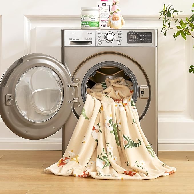 Cozy Bliss Gnome Spring Throw Blanket - Garden Daisy Floral Design, Warm MilkyPlush Throw Blankets, Ultra Soft Cozy Blankets for Couch, Sofa and Bed, Beige, 60X80inches