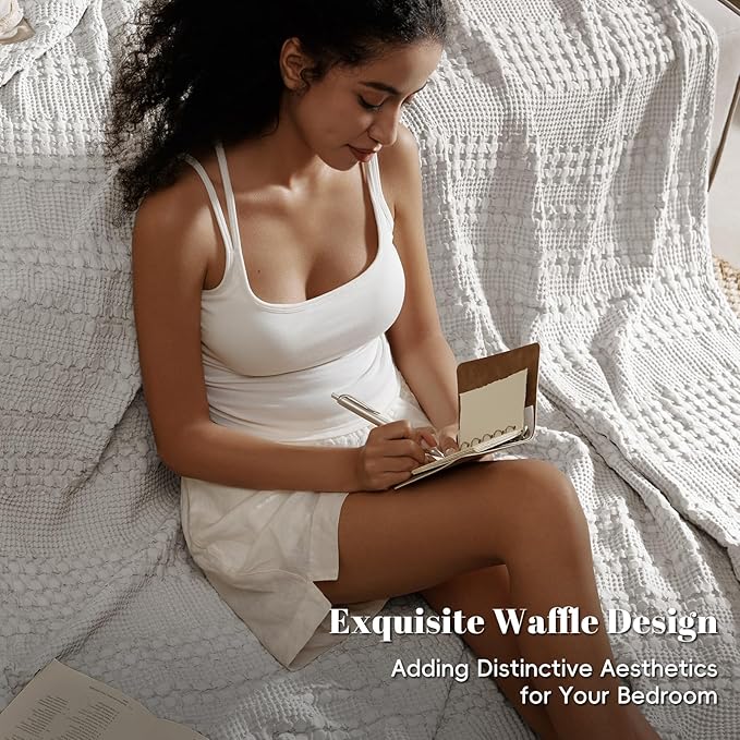 PHF 100% Cotton Waffle Weave Blanket Queen Size for Bed, Soft Lightweight & Breathable for Spring and Summer, All-Season Comfort, Luxury Aesthetic Blanket for Home Decor, 90"x90", Light Grey