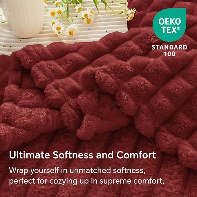 BEDELITE Burgundy Throw Blanket Twin Size for Bed- Super Soft and Warm 3D Checkered Fluffy Fuzzy Fleece Blanket, Luxurious Plush Cozy Blanket for Room Decor Fall and Winter, 60x80 inches