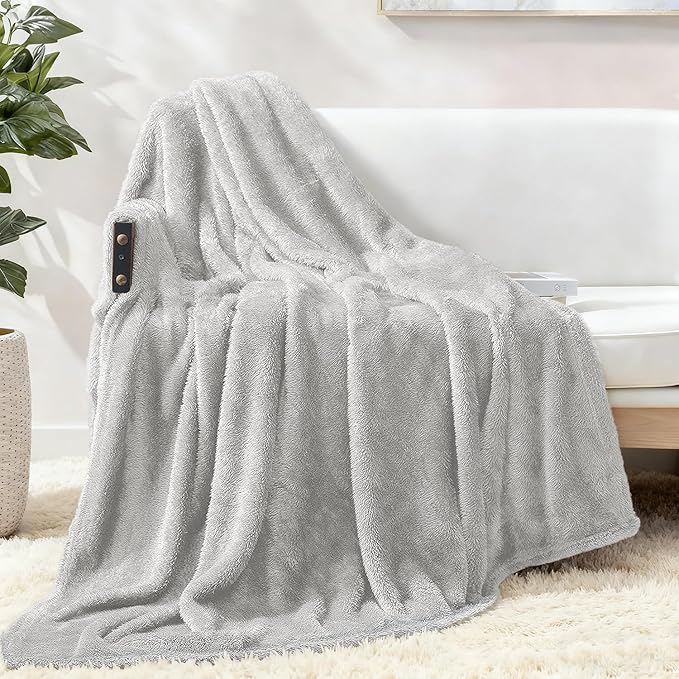 Exclusivo Mezcla Plush Fuzzy Fleece Throw Blanket Extra Large, Super Soft, Fluffy and Warm Blankets for Couch, Bed, All Season (Light Grey, 50x70 inches)